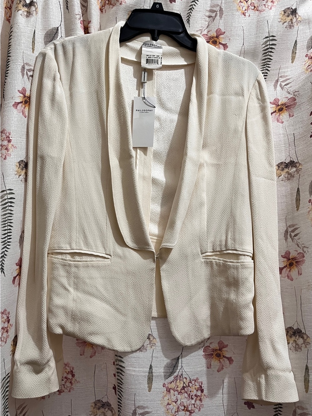 Philosophy di Alberta Ferretti Cream Shawl Collar Blazer